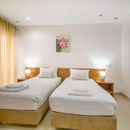 Villa Rafaella II Palace By Atlantic Places Albufeira Bagian luar foto